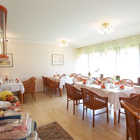 Wolfschlugen Hotel Reinhardtshof Garni מראה חיצוני תמונה